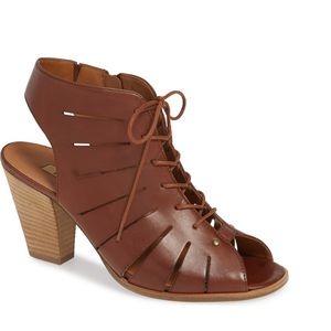 NEw Paul Green sandal heels brown size 38 us 7.5